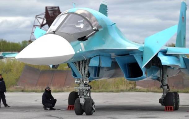 ГУР МО показало, як горить російський Су-34 (Відео)