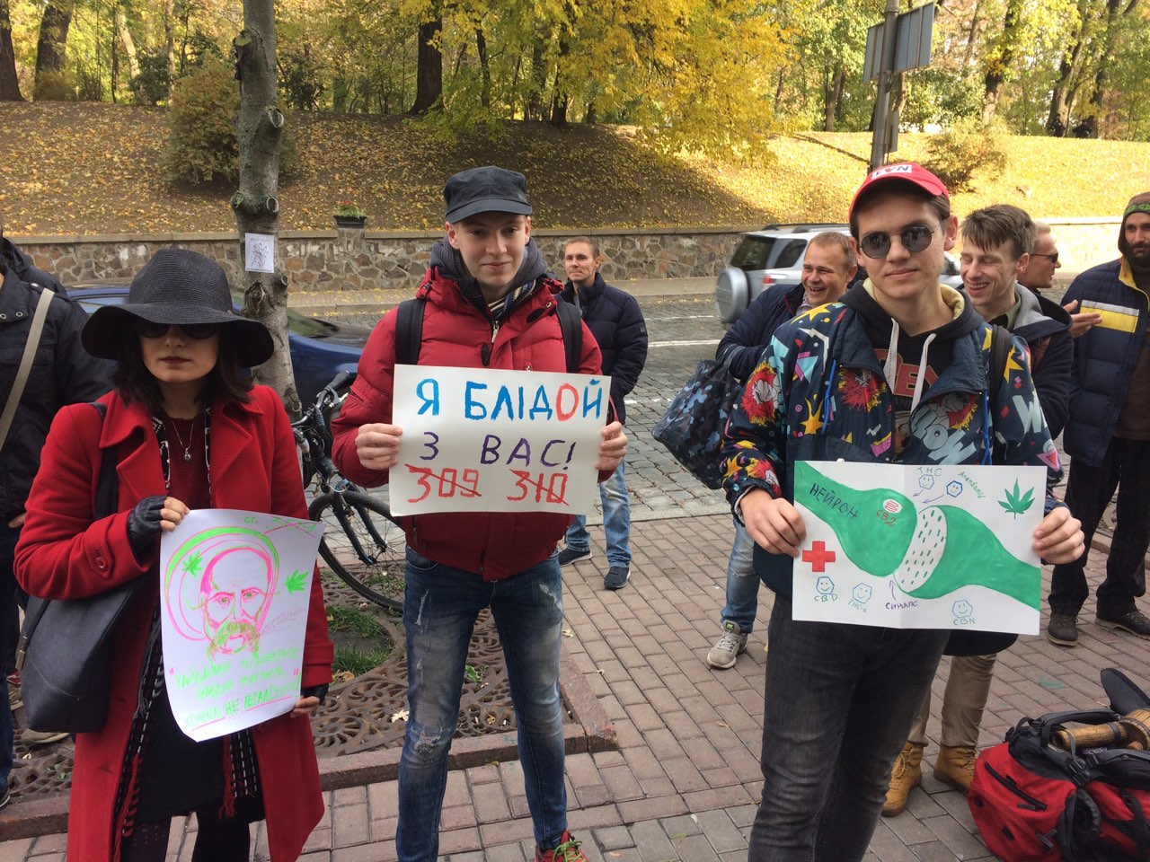 fcd83a4d 1970 406e 98a9 062449d7a4b7