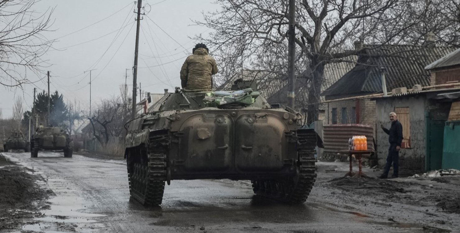 Росіяни кидають в атаки на Бахмут найдосвідченіших найманців ПВК ...
