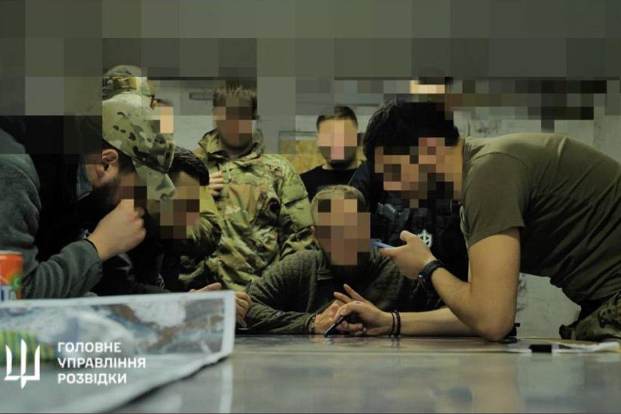 Спецзагін Paragon протягом тижня тримав «дорогу життя» в Авдіївці